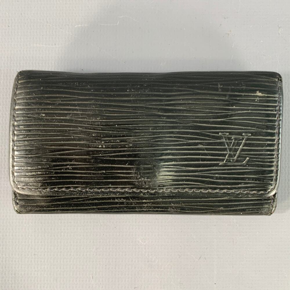 LOUIS VUITTON Black Epi Leather Four Ring Key Holder
